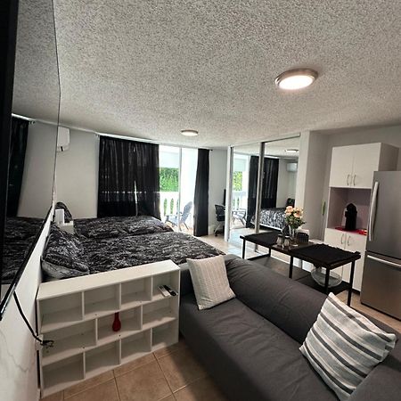 Beachfront Studio Apt W/ Full Kitchen & Pool Isabela Exteriör bild